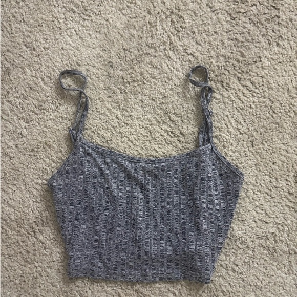 Gray Ribbed Crop Top - Picture 2 of 2